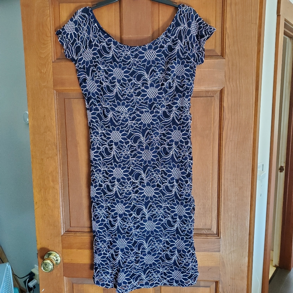 Motherhood Maternity Gender Reveal Dress, Blue with pink lace, Size Large